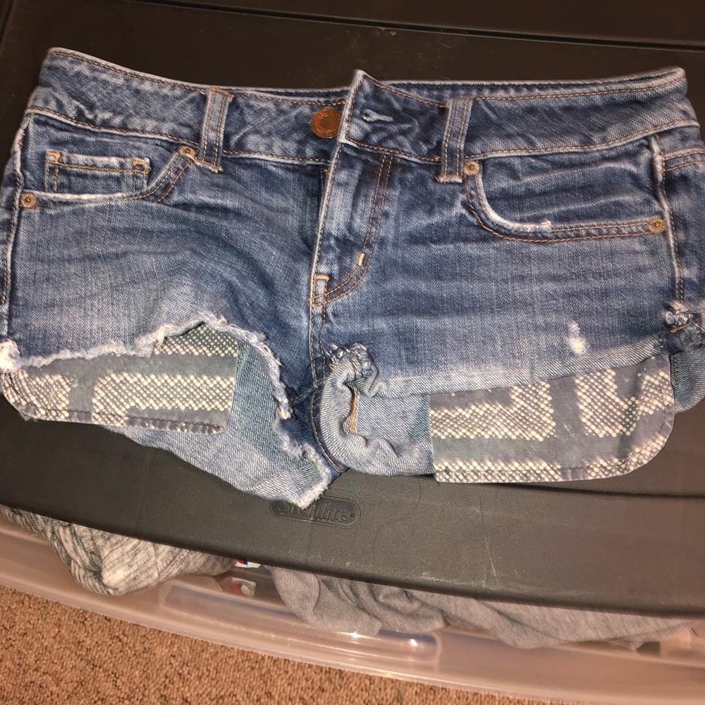 AE Shorts